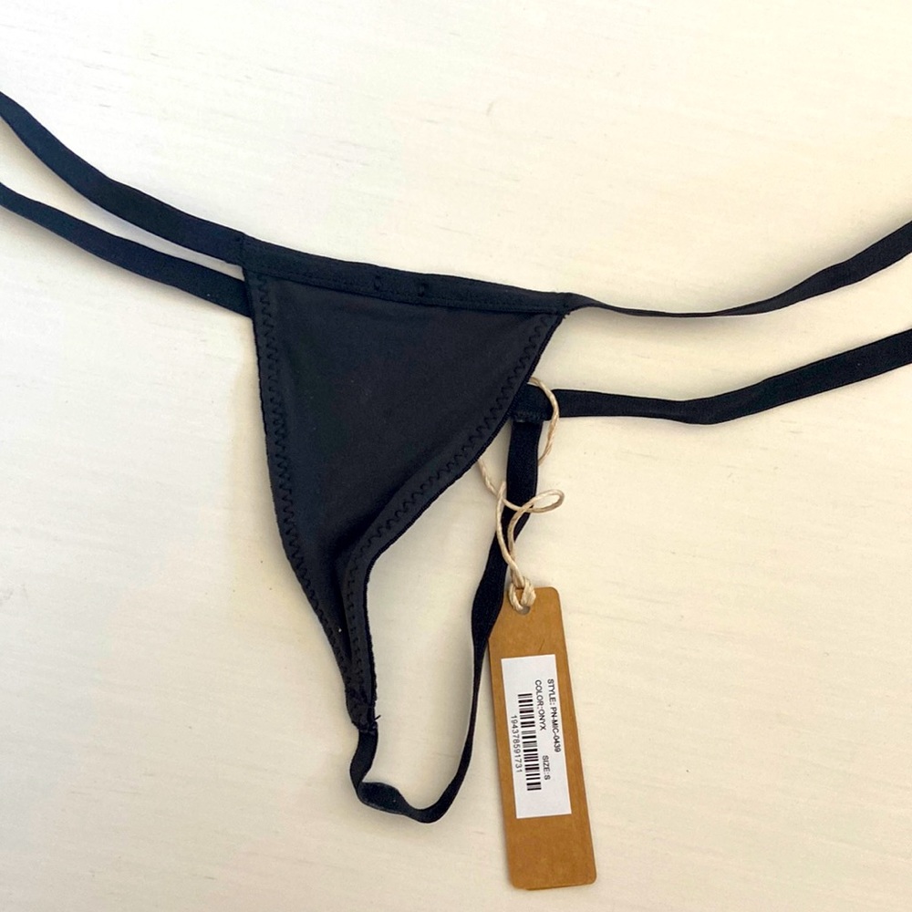 NWT SKIMS fits everyone micro thong